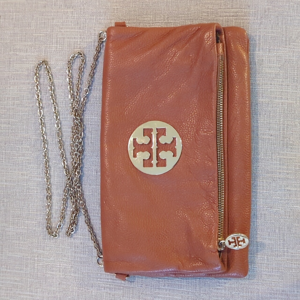 Tory Burch Reva cognac brown clutch bag purse with gold removable chain handle